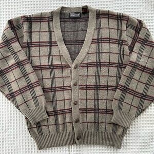 Vintage Gray and Red Plaid Men's Cardigan Sweater